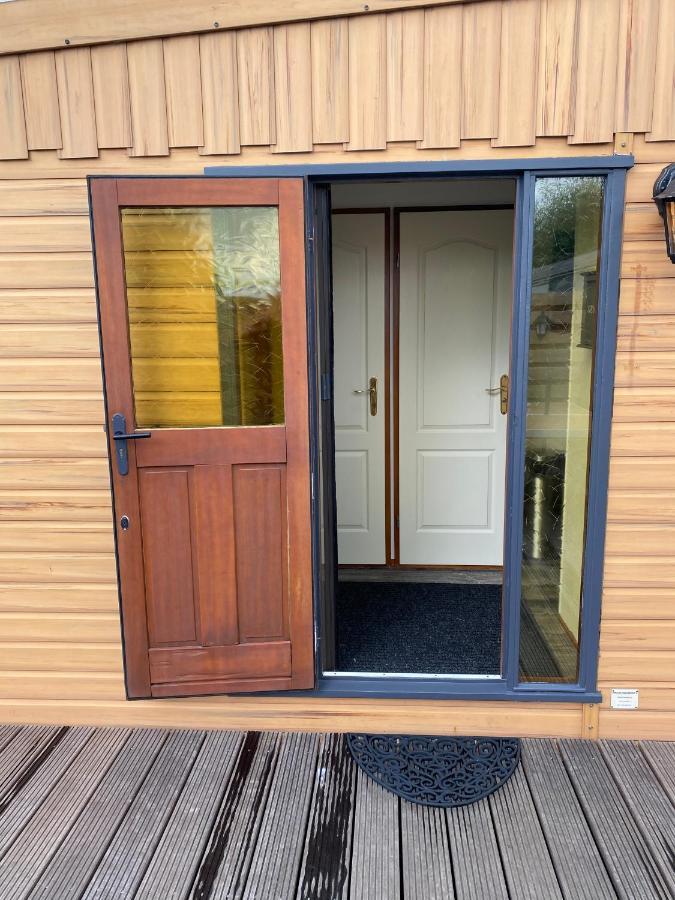 Готель C'Est La Vie Houseboat Недергорст-ден-Берг Екстер'єр фото