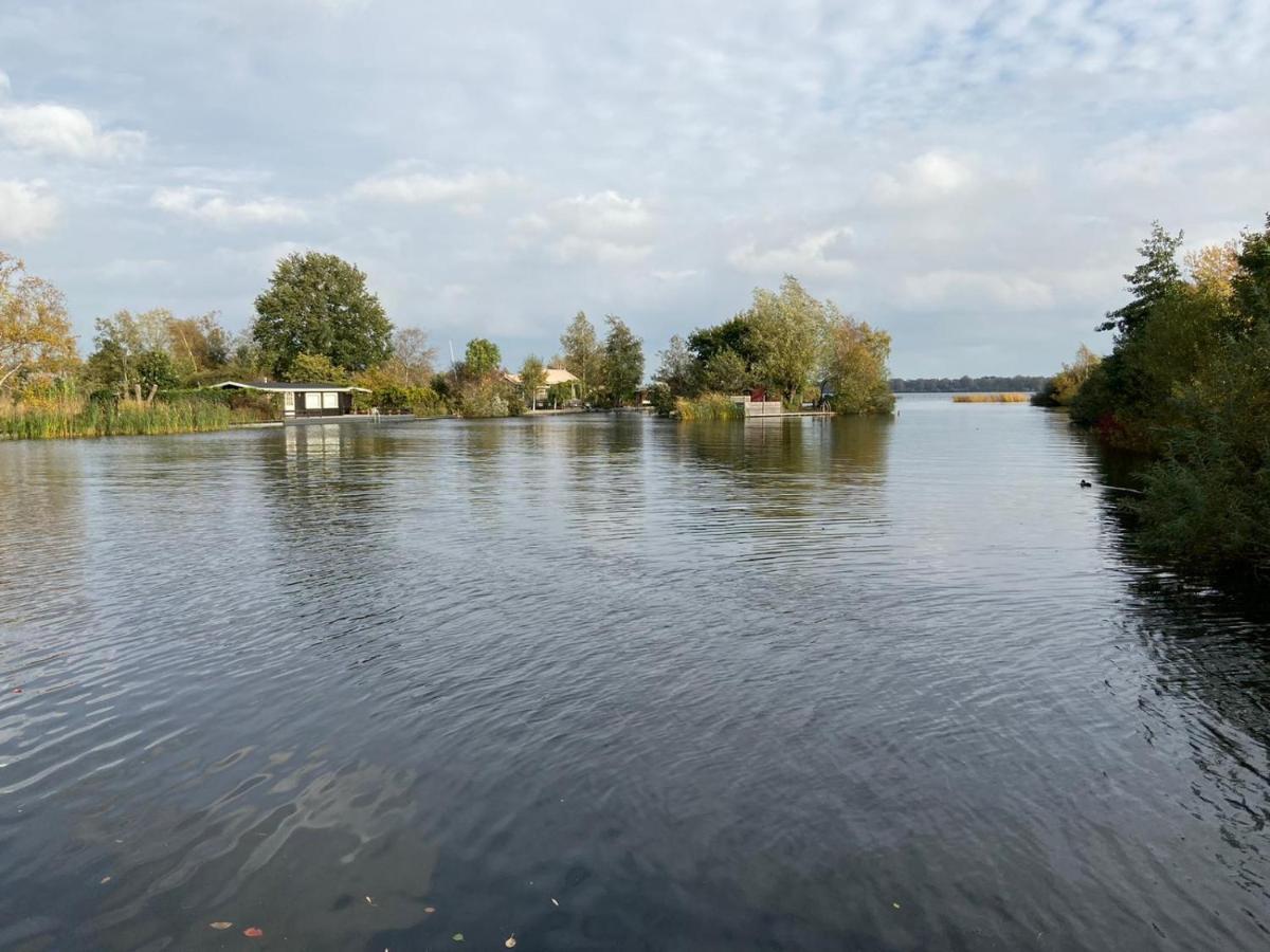 Готель C'Est La Vie Houseboat Недергорст-ден-Берг Екстер'єр фото